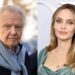 Jon Voight, el padre de Angelina Jolie, cree que la actriz ha estado expuesta a la propaganda