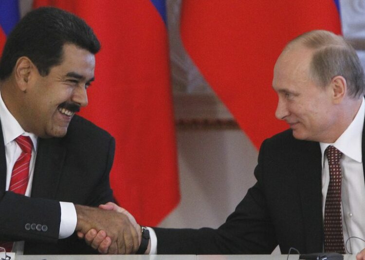 Putin felicita a Maduro por su reelección en Venezuela