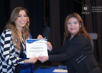 Culmina Diplomado de Competencias Gerenciales del Instituto Salvadoreño del Seguro Social