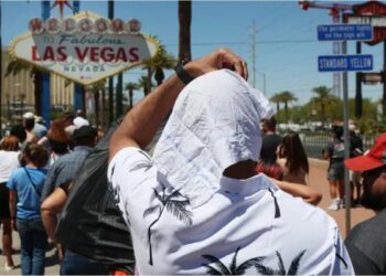 Una larga ola de calor sofocante bate récords y afecta a millones de personas en EEUU