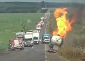 VIDEOS: La explosión de un camión de gas deja seis heridos en Brasil