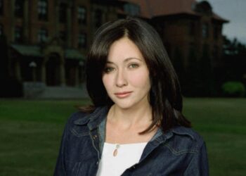 Muere Shannen Doherty, actriz de «Hechiceras», a los 53 años tras una larga batalla contra el cáncer