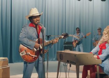 Lady Gaga está feliz de que sus fans disfruten su dueto con Bruno Mars