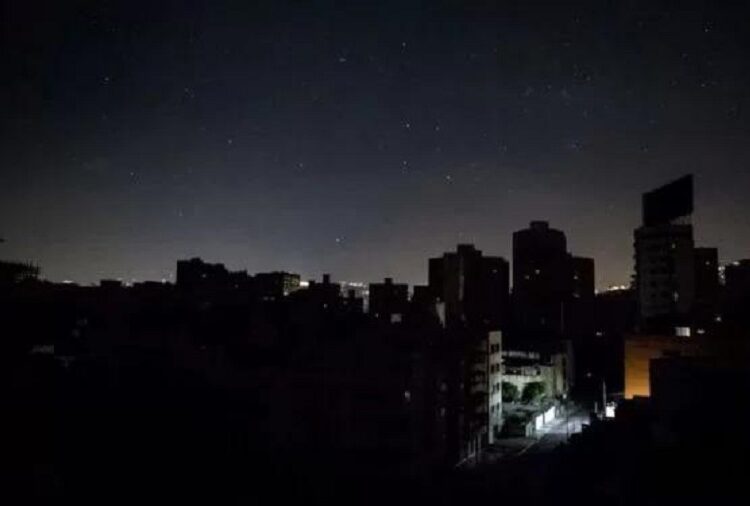 Venezuela en apagón por supuesto «sabotaje eléctrico»