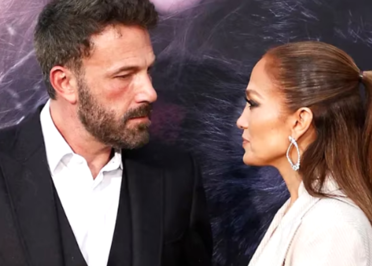 Jennifer Lopez le pidió el divorcio a Ben Affleck