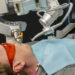 Un robot completa el primer tratamiento dental totalmente automatizado del mundo en un ser humano