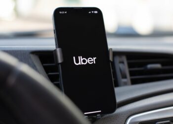 Países Bajos multa a Uber con 290 millones de euros