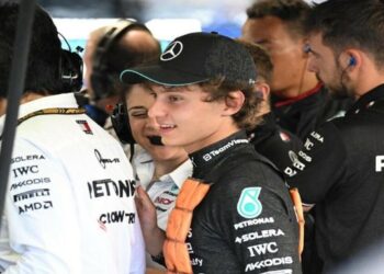 Mercedes confirmó que sustituirá a Lewis Hamilton con el corredor de 18 años Andrea Kimi Antonelli