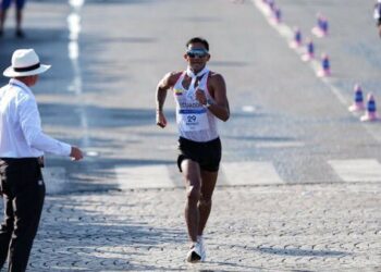 Ecuatoriano Brian Pintado, gana la medalla de oro en los 20 km marcha de los Juegos Olímpicos