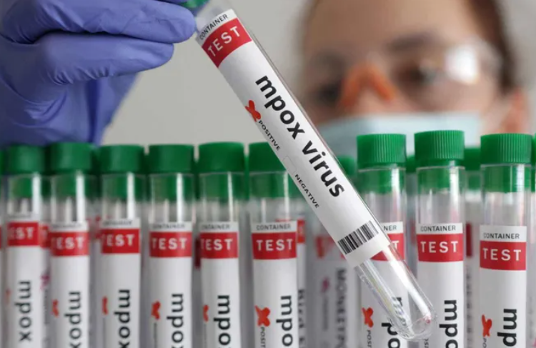 El Salvador se mantiene con 0 reportes de Mpox, mientras Honduras está por confirmar casos