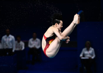 La clavadista china Chen Yiwen arrasa en la final individual de trampolín de 3 metros