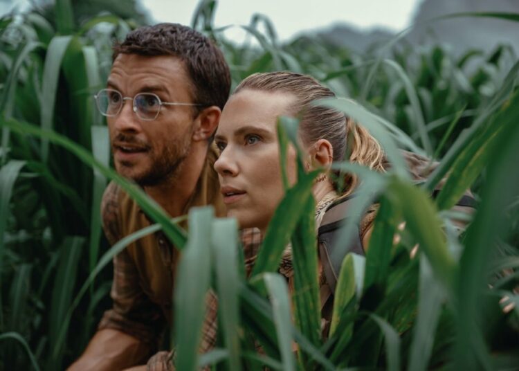 «Jurassic World Rebirth» primer vistazo a la secuela de la franquicia de culto con Scarlett Johansson y Jonathan Bailey