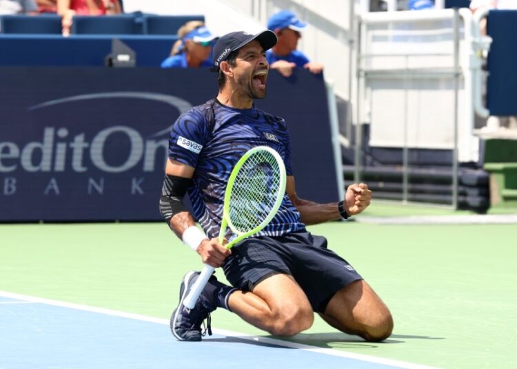 Presidente Bukele felicita a Marcelo Arévalo por ganar su cuarto Grand Slam del año