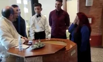 La respuesta de un niño al preguntarle en su bautismo: “¿Quieres ser cristiano?”