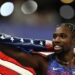 El estadounidense Noah Lyles, campeón de los 100 metros olímpicos por 5 milésimas de segundo