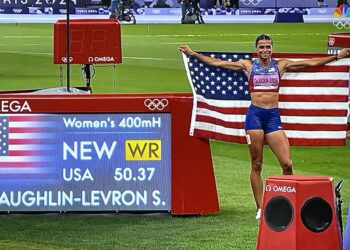 Sydney McLaughlin bate de nuevo el récord mundial de los 400 vallas y destroza a Bol