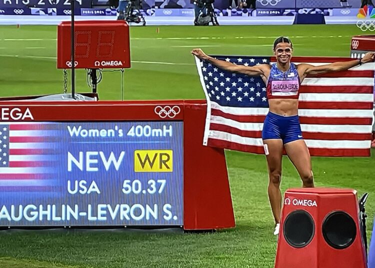 Sydney McLaughlin bate de nuevo el récord mundial de los 400 vallas y destroza a Bol