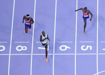 Letsile Tebogo, prodigio de 20 años, bate el récord del mundo de 200 metros y amenaza las marcas de Usain Bolt
