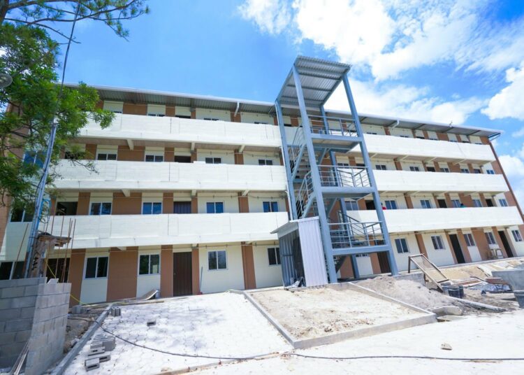 Michellle Sol aclara que el gobierno no construirá viviendas en el parque Saburo Iraho