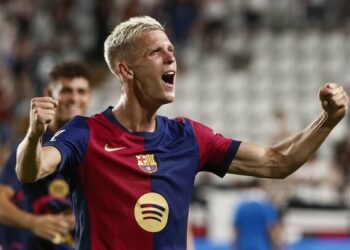 El Barcelona derrota al Rayo y es líder