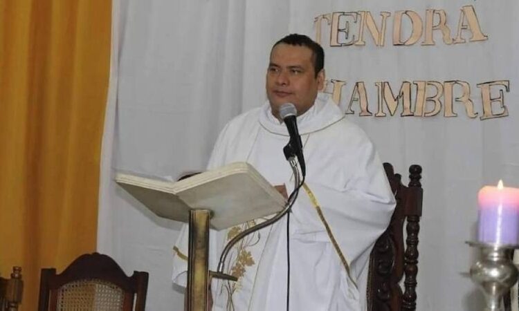El 13 de septiembre se dará a conocer el fallo en contra de un cura acusado de violar a una adolescente en Sonsonate