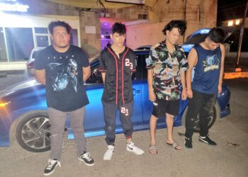 Capturan a 4 hombres que movilizaban droga en carretera al Puerto de La Libertad