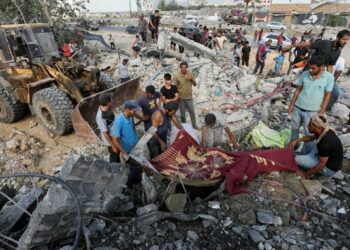 Ataque israelí en Gaza deja al menos 17 muertos, mientras negociación de tregua encara obstáculos