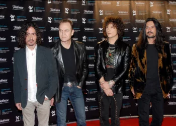 Héroes del Silencio emocionan a sus fans con un posible regreso