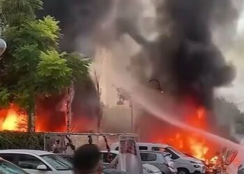 Varios países piden a sus ciudadanos abandonar Líbano ante incremento de tensiones