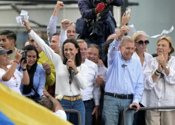 Más países reconocen la victoria de la oposición venezolana