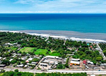 Avanzan trabajos de ampliación de carriles sobre carretera del Litoral