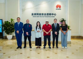 Vicecanciller salvadoreña se reúne con representantes de Huawei en China en busca de mejorar aspectos tecnológicos y energéticos