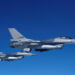 Ucrania recibe los primeros F-16 para reforzar sus defensas contra Rusia, dice funcionario de EEUU
