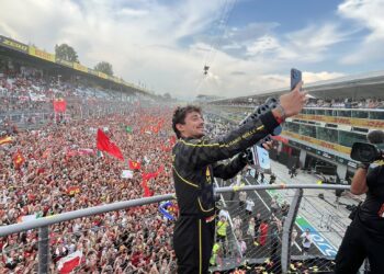 Charles Leclerc gana el GP de Italia en Monza, hogar de Ferrari