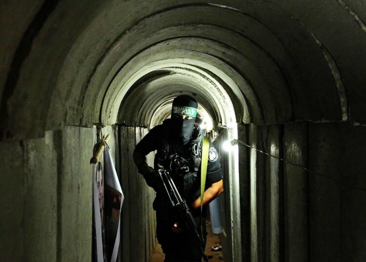 Israel informó que seis rehenes fueron asesinados a quemarropa por miembros de Hamas