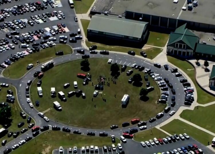 Al menos 4 muertos y 30 heridos en un tiroteo en escuela Apalachee de Georgia, Estados Unidos