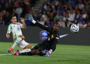 Italia remonta y derrota a Francia en la Nations League