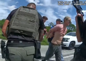 Presentan a sujeto que atentó contra Trump; es uno de sus votantes de 2016