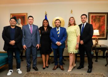 Panamá se suma a los países que desean conocer las estrategias de seguridad del Presidente Nayib Bukele