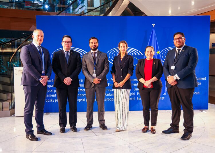 Diputados centroamericanos destacan ante el Parlamento Europeo 700 días sin homicidios en El Salvador