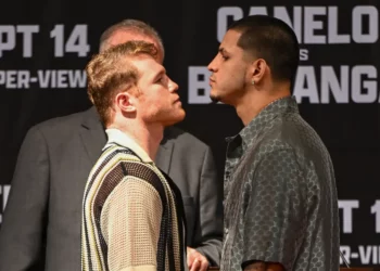 Saúl ‘Canelo’ Álvarez luce como favorito para vencer a boricua Berlanga