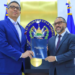 Ejecutivo presenta al legislativo el proyecto de Presupuesto 2025 «totalmente financiado»
