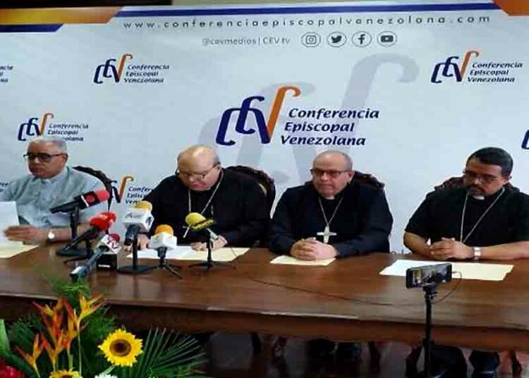 La Iglesia venezolana rechazó el uso político de la Navidad luego del “adelanto” decretado por Nicolás Maduro