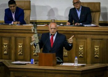 Arrestan a un cuarto estadounidense en Venezuela vinculado al supuesto plan para asesinar a Maduro