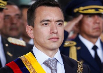 Presidente de Ecuador cancela agenda en la ONU para atender emergencia por incendios forestales