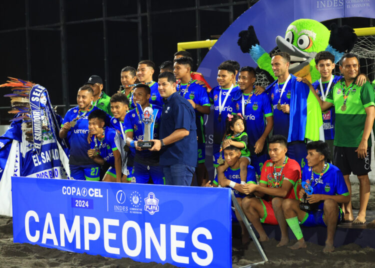 INDES premió a los mejores jugadores y equipos de la Primera categoría de Fútbol Playa