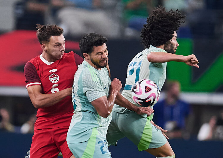 México empata ante Canadá en un partido amistoso con más faltas que buen fútbol
