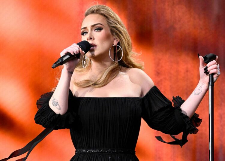 Adele dejará los escenarios “durante un tiempo increíblemente largo”