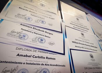 Más especialistas fueron preparados por los cursos impartidos por la Alcaldía de San Salvador Centro