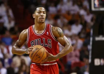 Derrick Rose, el MVP más joven de la historia de la NBA, auncia su retiro